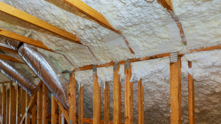 Spray insulation